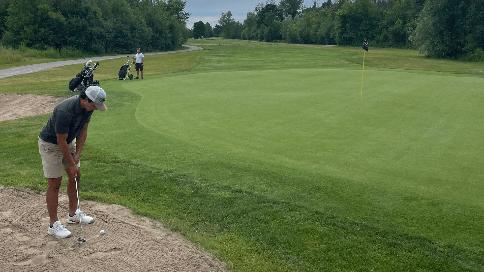 What Is a Texas Wedge in Golf? (and When to Use It)